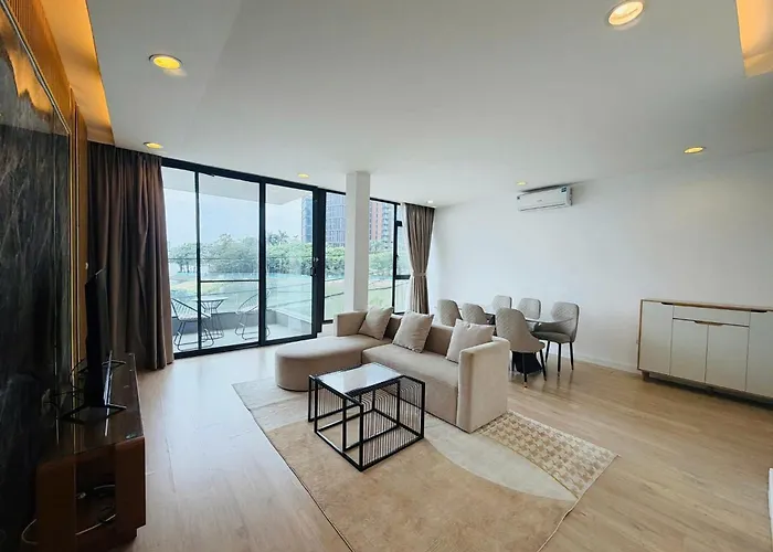 West Lake View - Vivu Home Hanoi