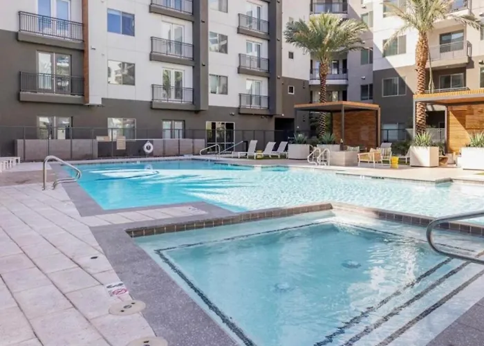 Sunela Apartments Phoenix