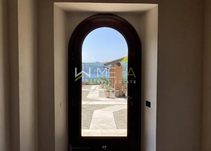 Apartment 4 Saló
