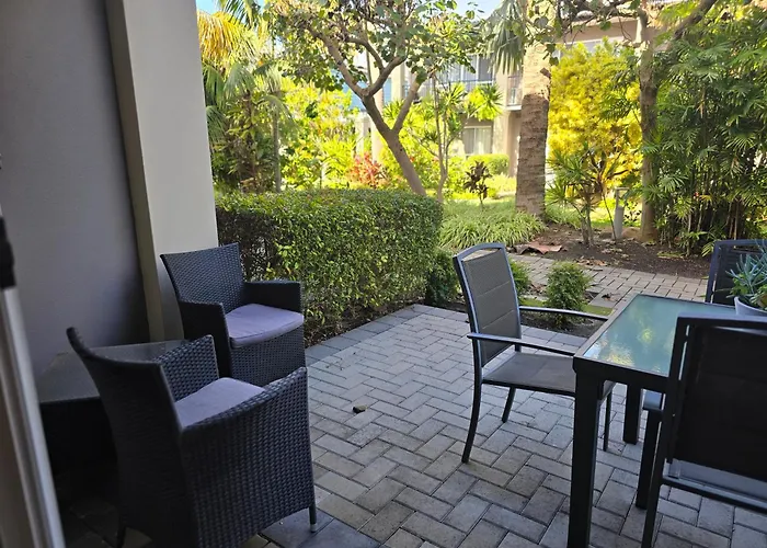 Waterside Studio Apartment- Mandurah - With Jetty