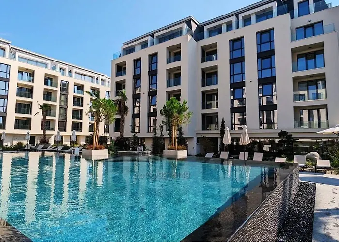 Dolce Vita Azur Apartmens Warna