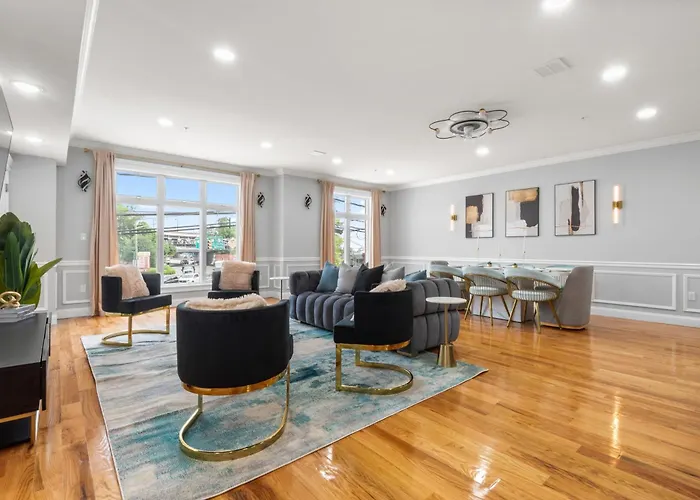 Luxury 4Br Home Near Manhattan Sleeps 12 Jersey City