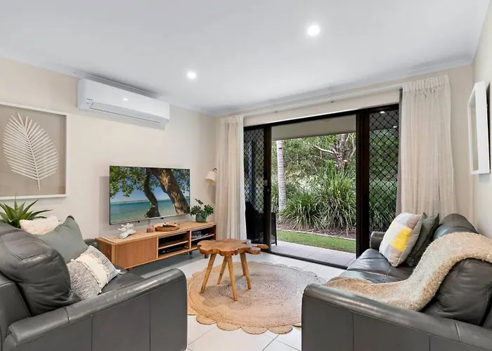 Noosa Resort Pool Paradise Close To Noosa River Noosaville