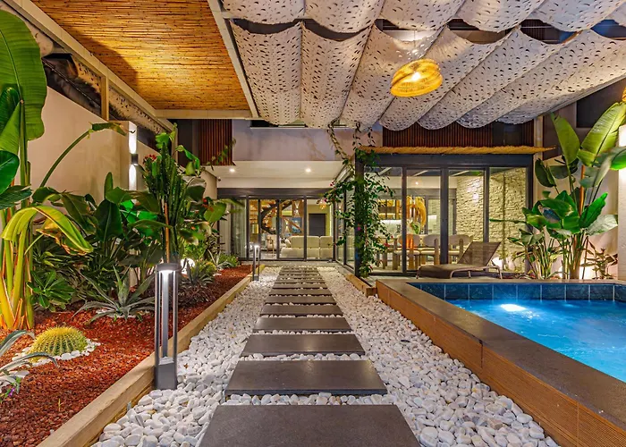Arya Garden Villas Side