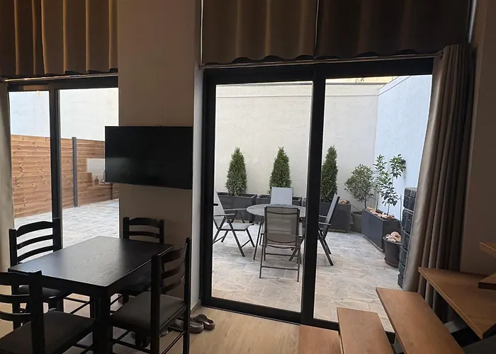 Goldapartment Sarandë