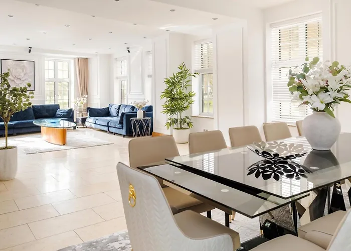 Londoners - Mayfair Grand Serviced Apartments