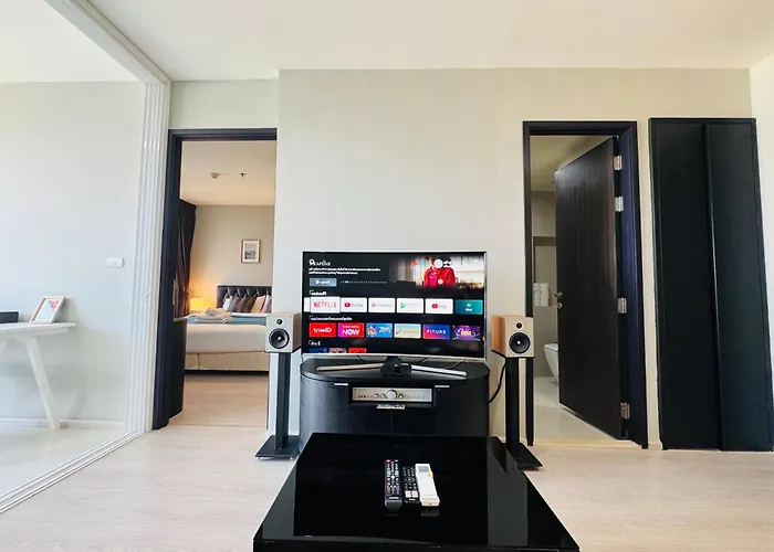 Spacious 1Br Bathtub, Rooftop Pool, Gym, 1Min Bts Phrakhanong Bangkok