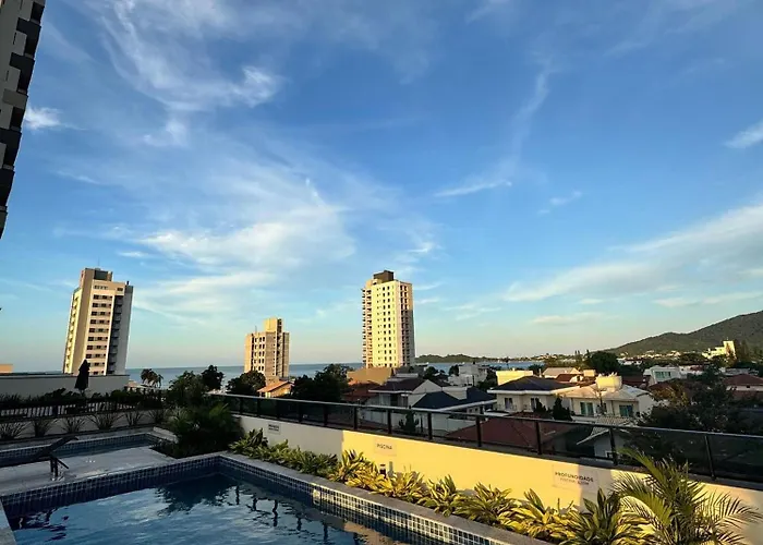 Apartamento Em Cond. Completo E Com Vista Mar Penha 