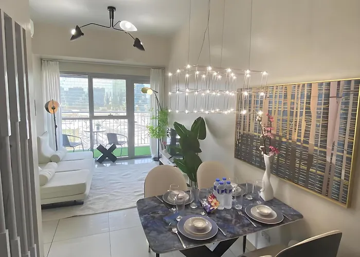 Luxurious Apartment Modern Cozy Manila Bayview Poolview Cityview 1 2 3 Bedrooms Near Manila Airports Okada Solaire Moa