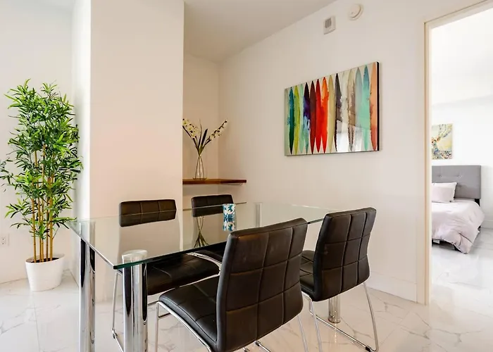 Beautiful Condo And Apt W/ Free Parking 5 Stars ! Miami