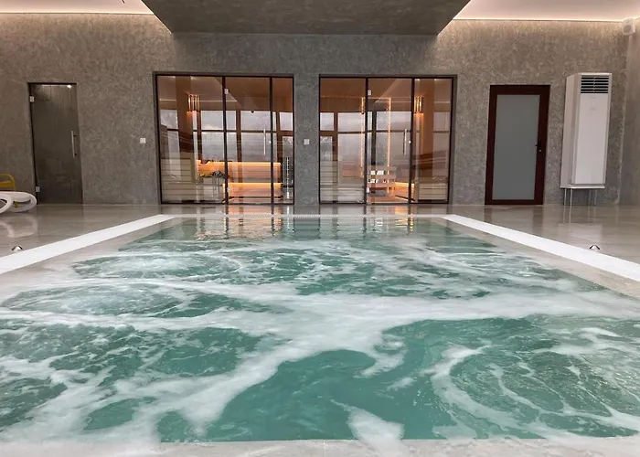 Allure Apartment Panoramicsea View,Pool & Spa,Free Parking,Varna Goldstrand
