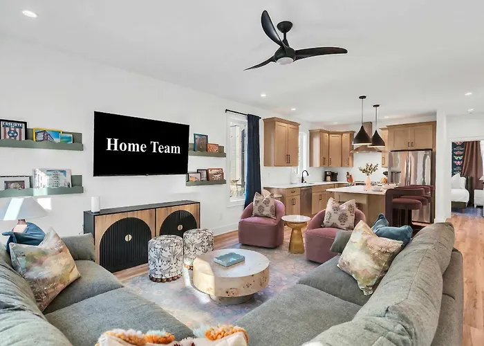 4Br Nashville Getaway - Rooftop Views - Fire Pit