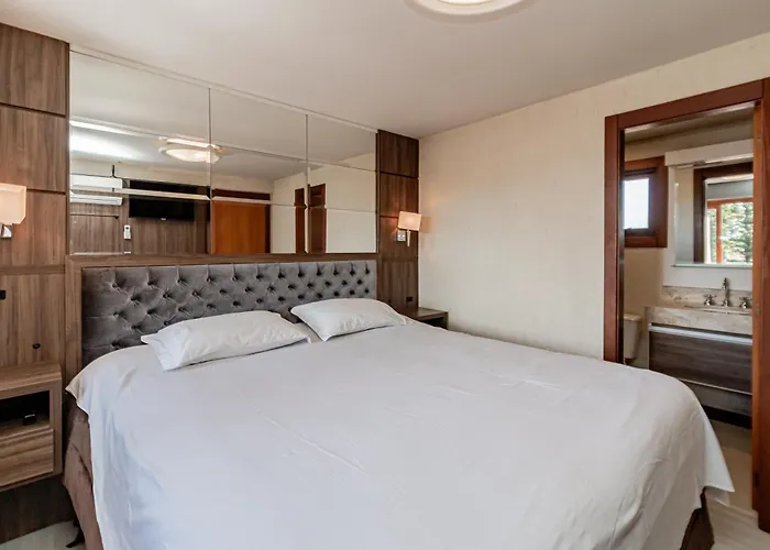 Linda Cobertura Duplex Em Condominio Central Gramado
