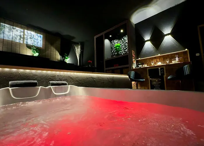 MIRAGE47SPA - Private Spa Suite with Jacuzzi&Sauna in Marbella