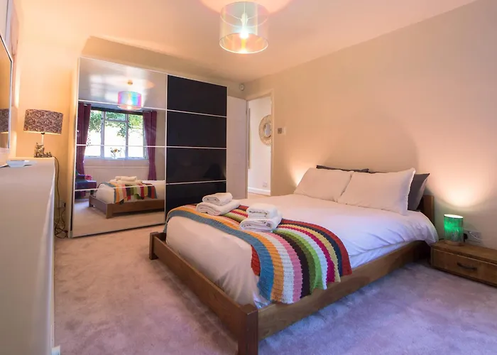Ferienwohnung Elegant 1-Bed Flat In A Georgian Townhouse London