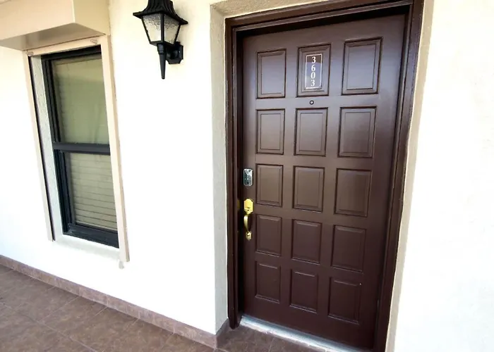 Ferienwohnung Saida 3603 - 6 Floor Gulf-Front Remodel - Sleeps 8 South Padre Island