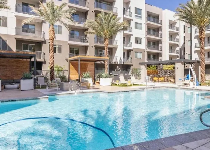 Sunela Apartments Phoenix