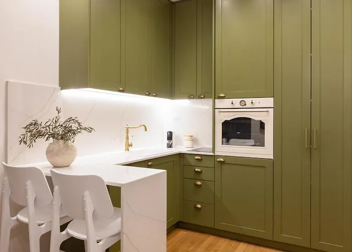 Romantic Getaway W Whirlpool & Fireplace Athen