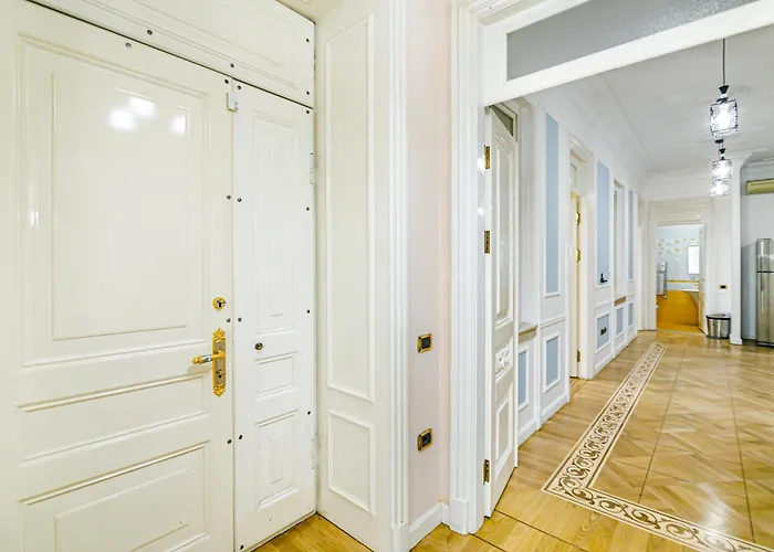 7 Bedroom Luxury Apartment In Nizami Street Baku