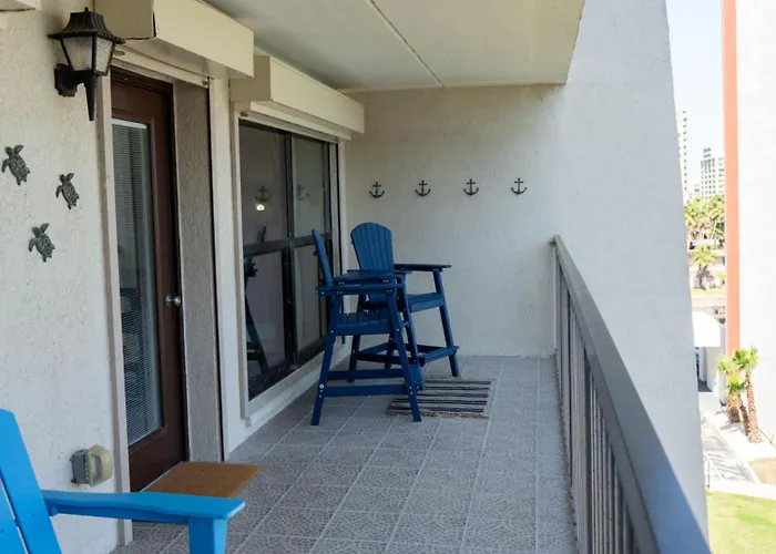 Ferienwohnung Saida 3603 - 6 Floor Gulf-Front Remodel - Sleeps 8 South Padre Island