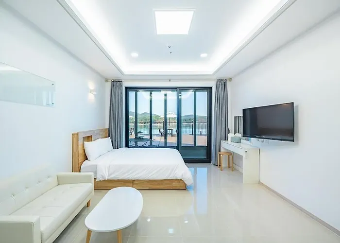 Yeosu K-Park Spa Pension