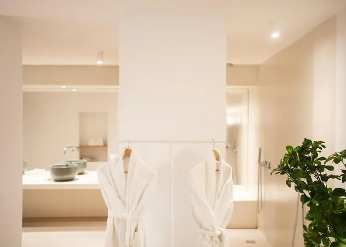 Lilium Hotel Santorini Fira 