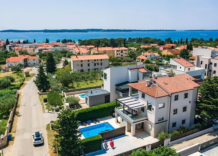 Villa Martica - Sea View, Near Beach - Fažana
