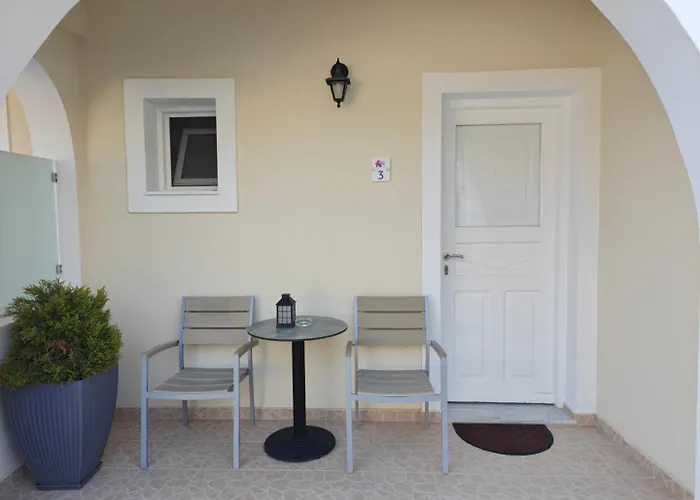Kiklamino Sunset Suites Ia