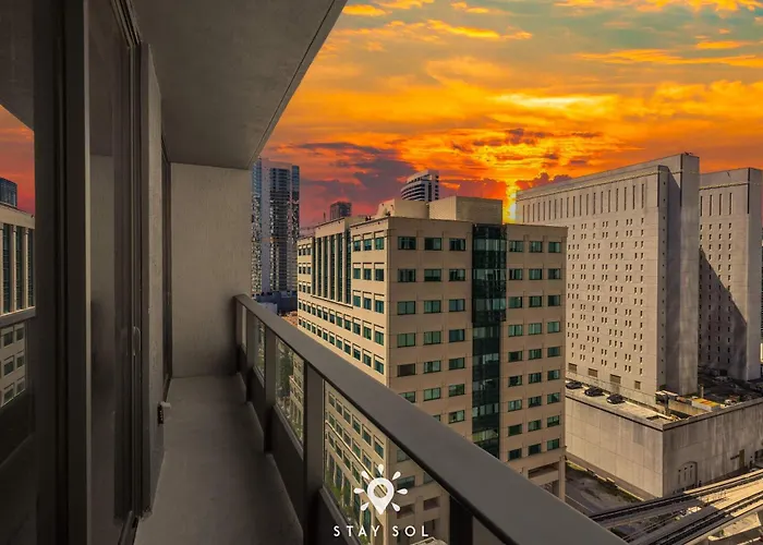 Rooftop Sunsets In Modern 1Br In Downtown Miami