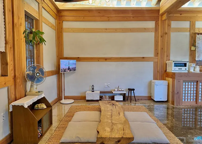 Hanok Sogonjung Gyeongju
