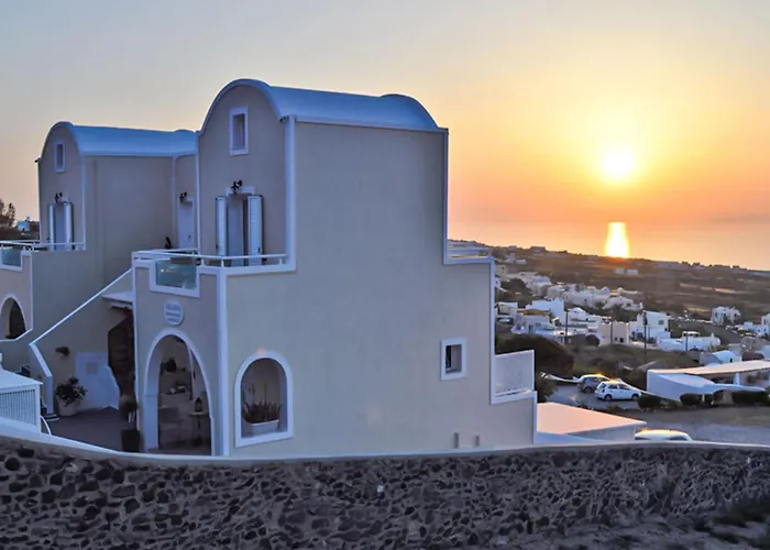 Kiklamino Sunset Suites Ia