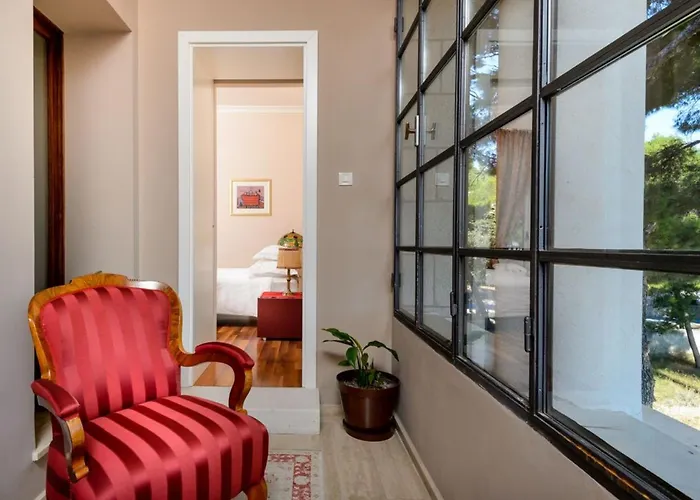 Luxury Seafront Villa Castello Split With Heated Pool, Jacuzzi And Sauna At The Beach In Split