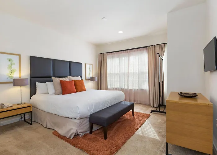 2 Bedrooms 25 Bathrooms Regal Oaks 2604 Rl Orlando