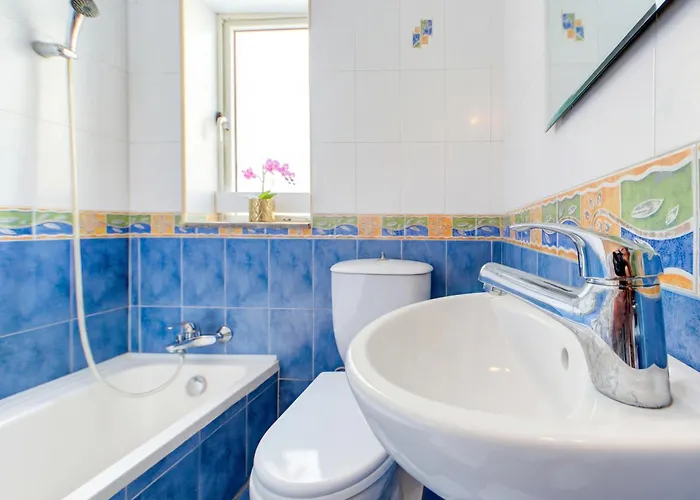 Don Rua 3Bd Apartments & Penthouse With Heated Jacuzzi Sliema