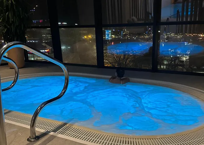 Sky Residence West 65 Tower Belgrad