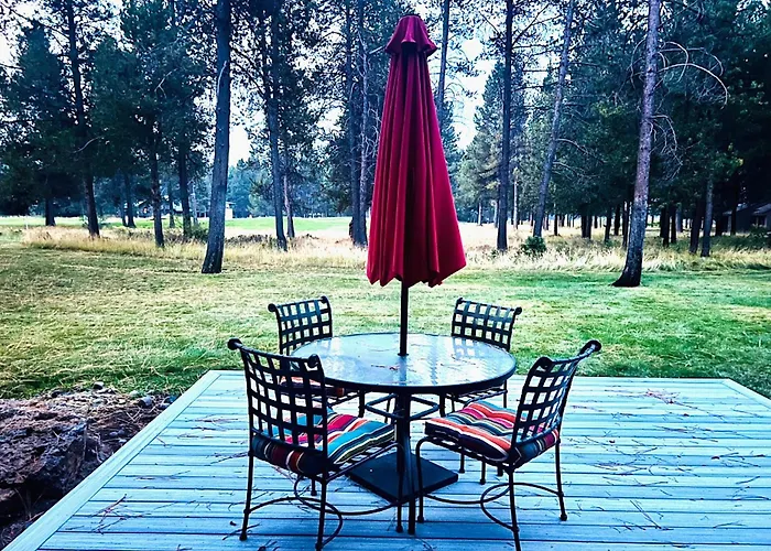 Meadow House 70 - Meredith Lodging Sunriver
