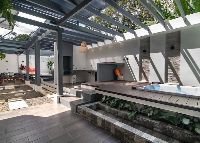 La Fortuna Duo Retreat