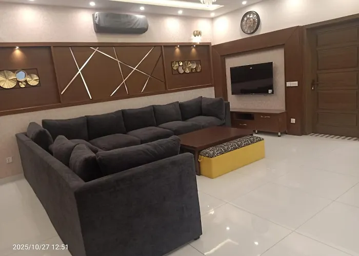 Villa Comflux Bahria Lahore