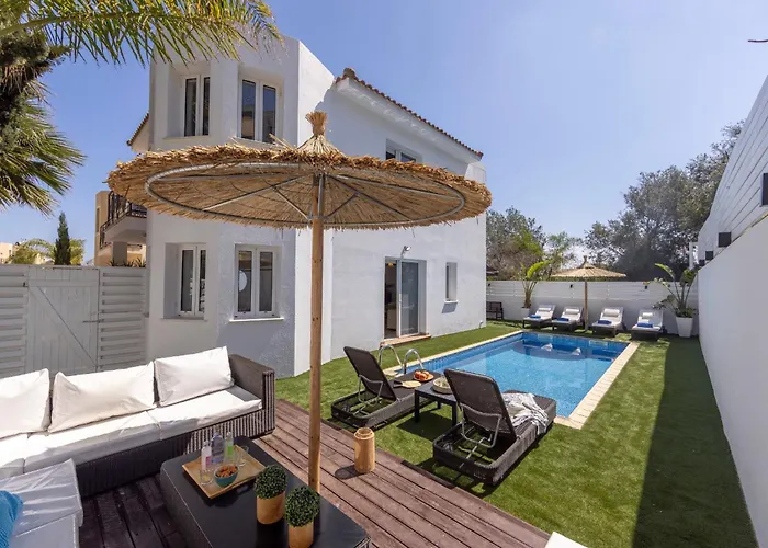 Sunnyvillas: 3Br Family Villa☆Private Pool Protaras