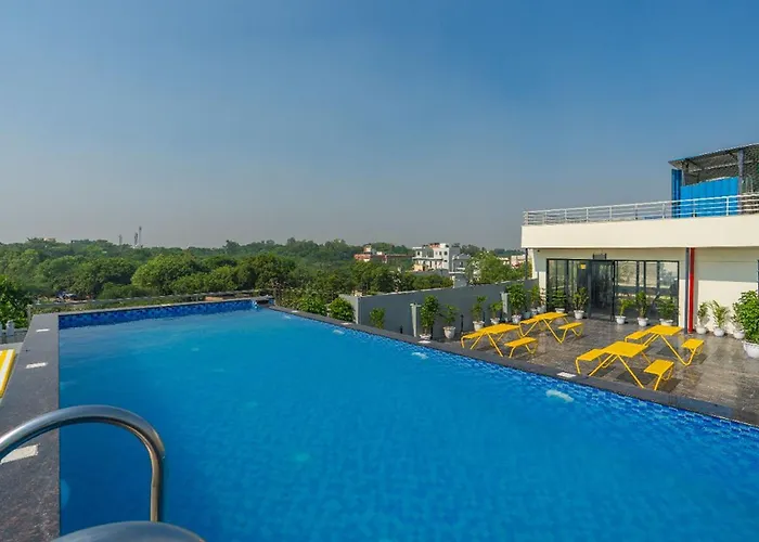 The Hosteller Agra, Tajganj