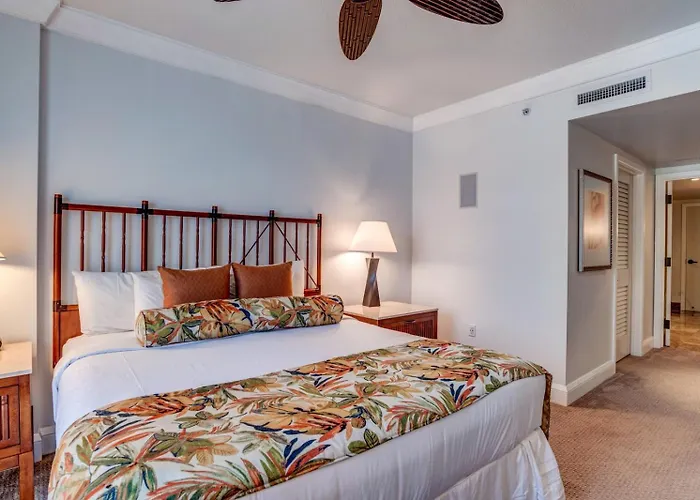 Honua Kai Ocean Front 4 Free Rental Cars Kbm Resorts Ocean Front 4 Units 9 Bedrooms Hk Ml-2621 Kaanapali