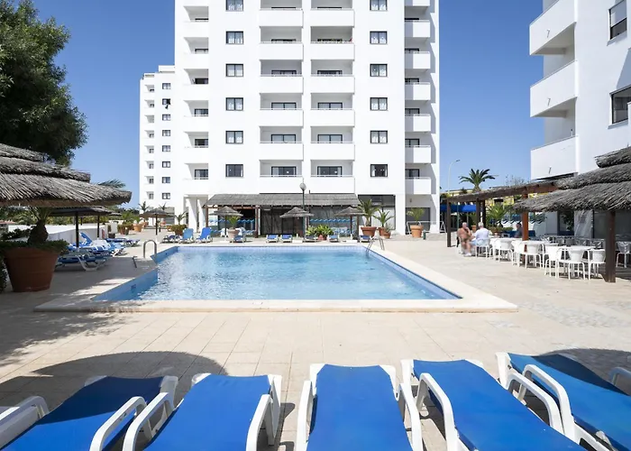 Albufeira Olympics 1Br Apartment With Pool & Balcony, By Hopstays