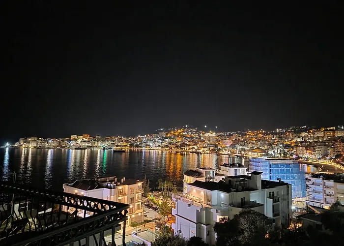 Ferienwohnung Duplex Penthouse With Jacuzzi Sarandë