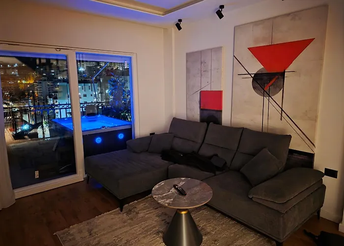 Ferienwohnung Duplex Penthouse With Jacuzzi Sarandë