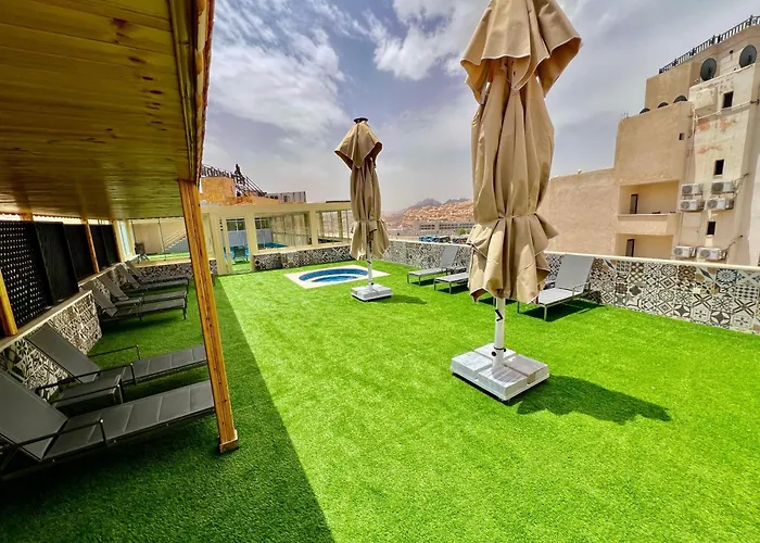 Petra Moon Hotel Wadi Musa