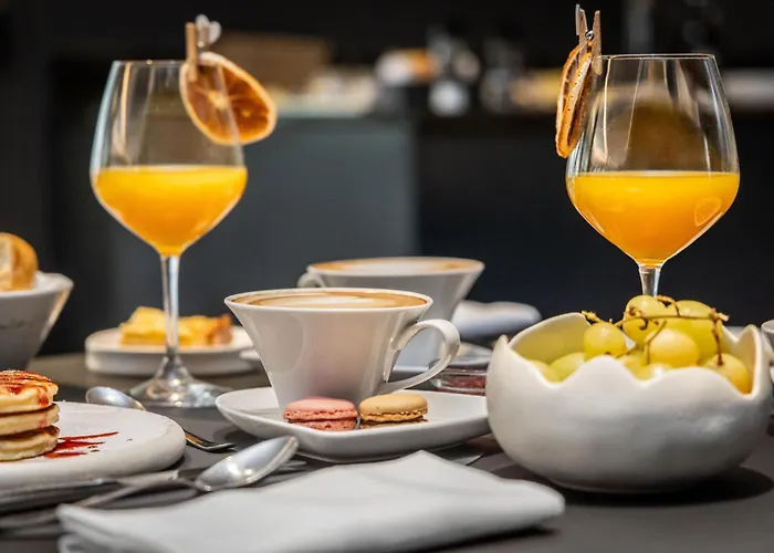 Hotel Ristorante Al Caminetto Worldhotels Crafted Adults Only Torri Del Benaco