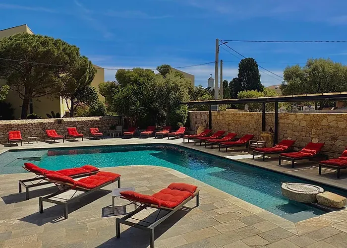 Hotel Casa Rossa & Spa LʼÎle-Rousse
