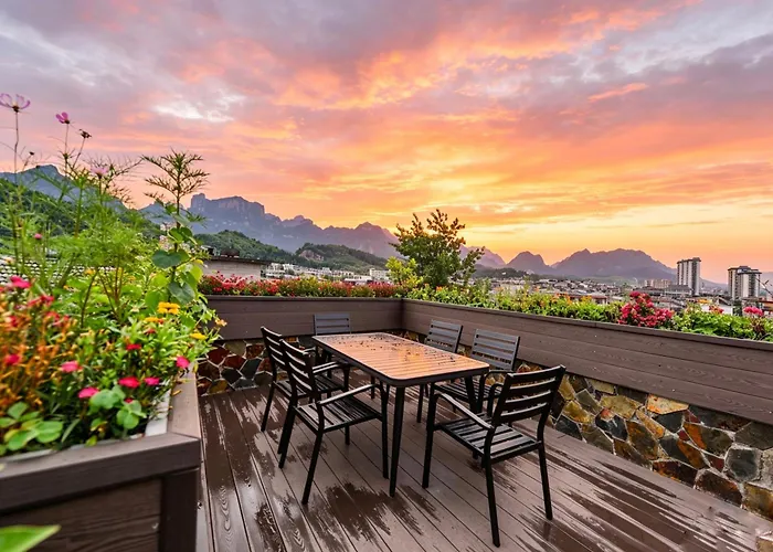 Windmoon Hillcourt Tianmen Vis Lodge Zhangjiajie