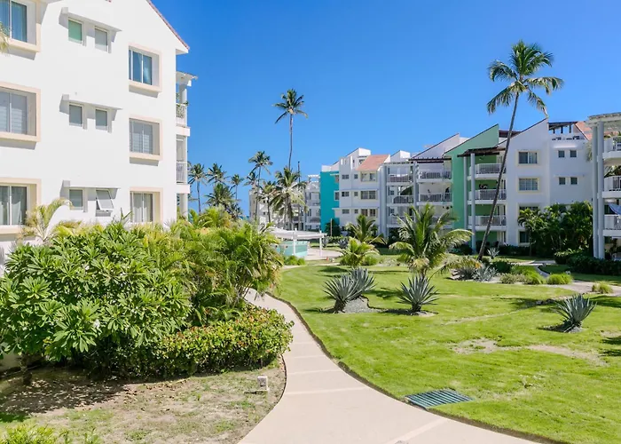 Oceanfront Playa Turquesa With Highspeed Wi-Fi, Pools, Free Beach Access Punta Cana