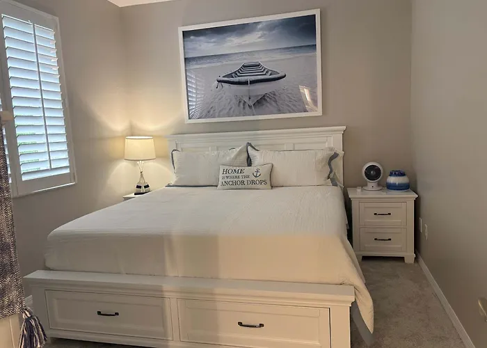Luxury Condo In Regatta North North Naples